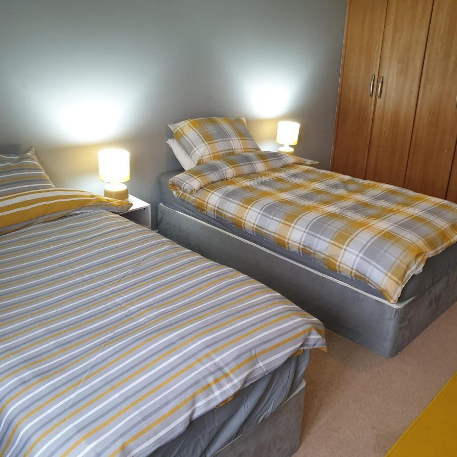 Queens Rooms, A Perfect Stay, Next To Shopping Parks And Central Mánchester Exterior foto