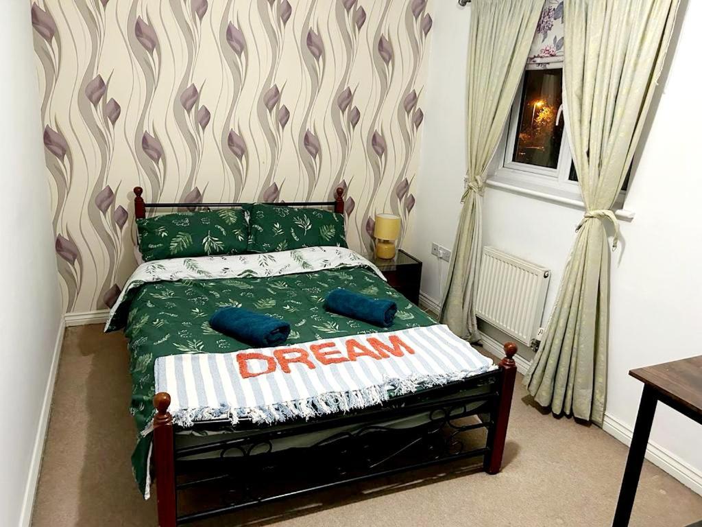 Queens Rooms, A Perfect Stay, Next To Shopping Parks And Central Mánchester Exterior foto